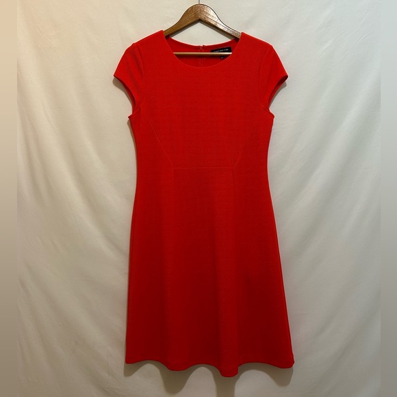 Jones New York Dresses & Skirts - Jones New York Women’s Dress size M, with lining. Excellent condition.